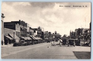 Brooking South Dakota SD Postcard Main Avenue Classic Cars Building 1940 Vintage