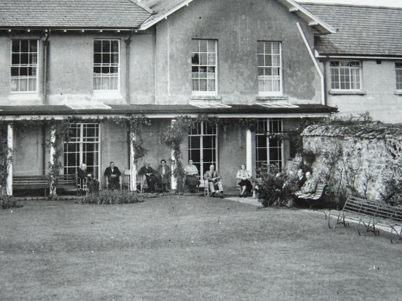 Devon Moretonhampstead COPPELIA HOUSE c1950s RP Postcard