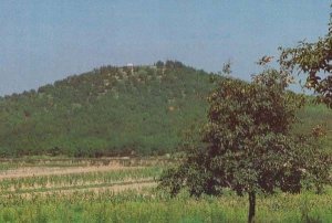 Mausoleum of Qin Shihuang China Chinese Emporer Photo Postcard