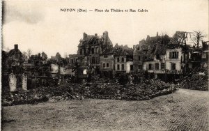 CPA Noyon Place du Theatre et Rue Calvin FRANCE (1014194)