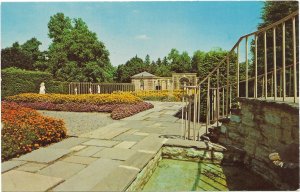 US unused. Kingwood Center, Annuals in Trellis Garden.  Mansfield, Ohio.  Nice.