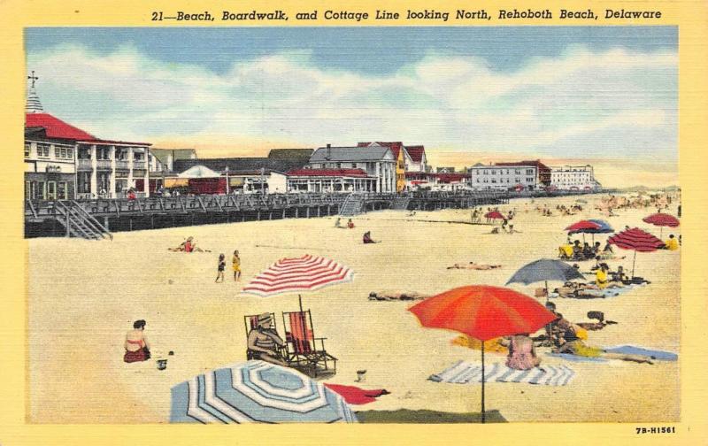 REHOBOTH BEACH, DE Delaware   BEACHGOERS~Waterfront Cottages   c1940's Postcard