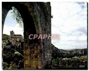 Postcard Moderne Saint Cirq Lot first village of France