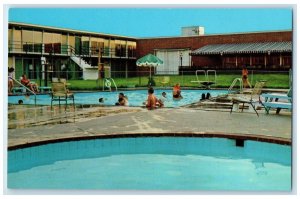 c1950's Holiday Inn Motel Swimming Pool St. Louis Missouri MO Vintage Postcard