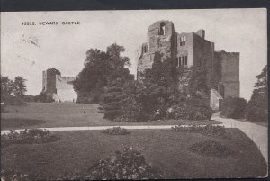 Nottinghamshire Postcard - Newark Castle    E724