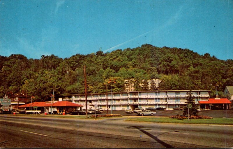 West Virginia Wheeling Howard Johnson's Motor Lodge and Restaurant