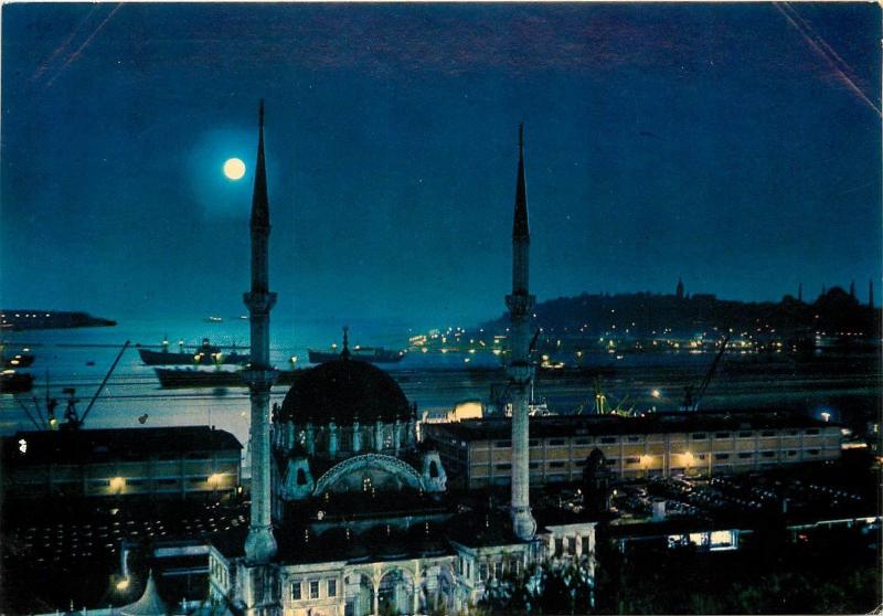 Turkey Istanbul mosque moonlight