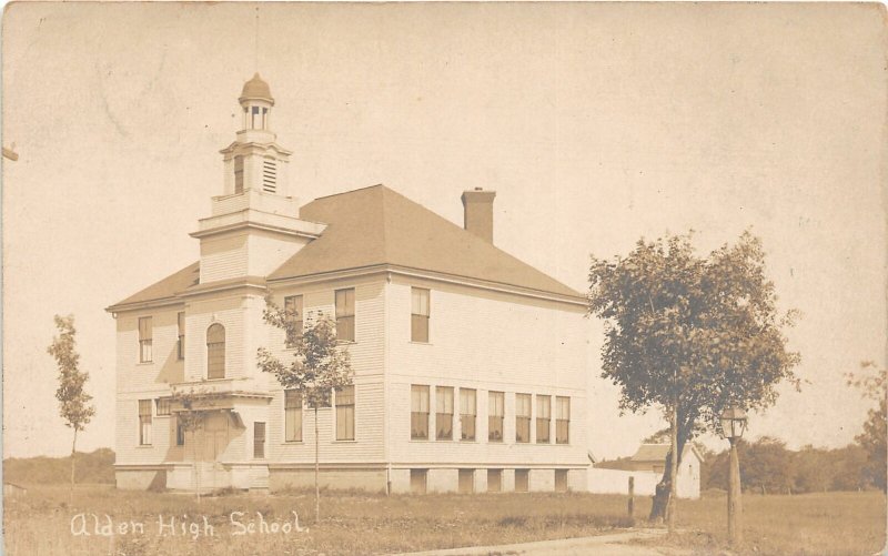 G22/ Alden New York RPPC Postcard c1910 High School Building