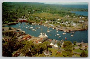 Camden Maine Busy Harbor On Penobscot Showing Yacht Club Postcard A32