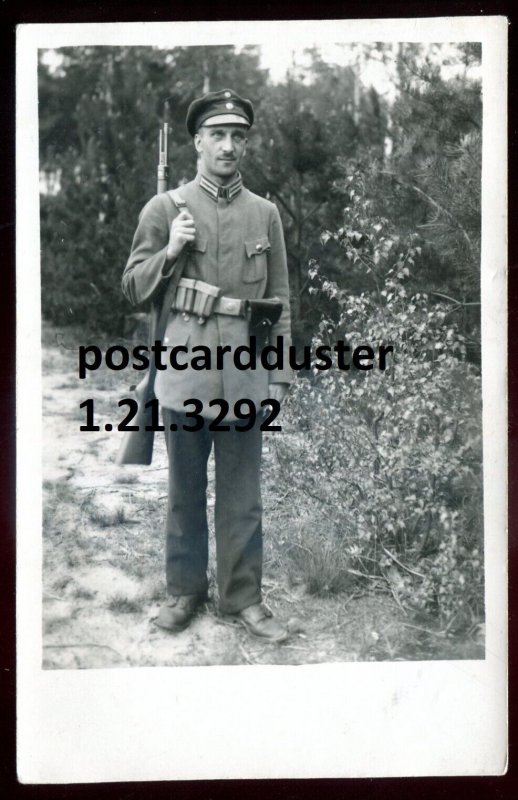 h3758 - GERMANY MILITARY 1910s Soldier Rifle. Real Photo Postcard.