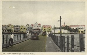 curacao, D.W.I., WILLEMSTAD, Queen Emma Bridge 1930s Sunny Isle No. 22 Postcard