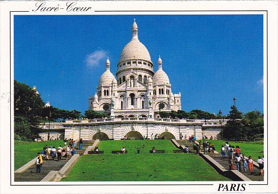 La Basilique du Sacre-Coeur Paris France