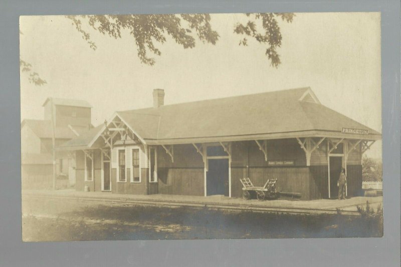 Princeton IOWA RPPC c1910 DEPOT Train Station nr Le Claire Davenport Clinton