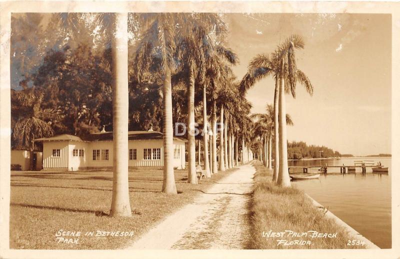 C77/ West Palm Beach Florida Fl Real Photo RPPC Postcard 40s Bethesda Park