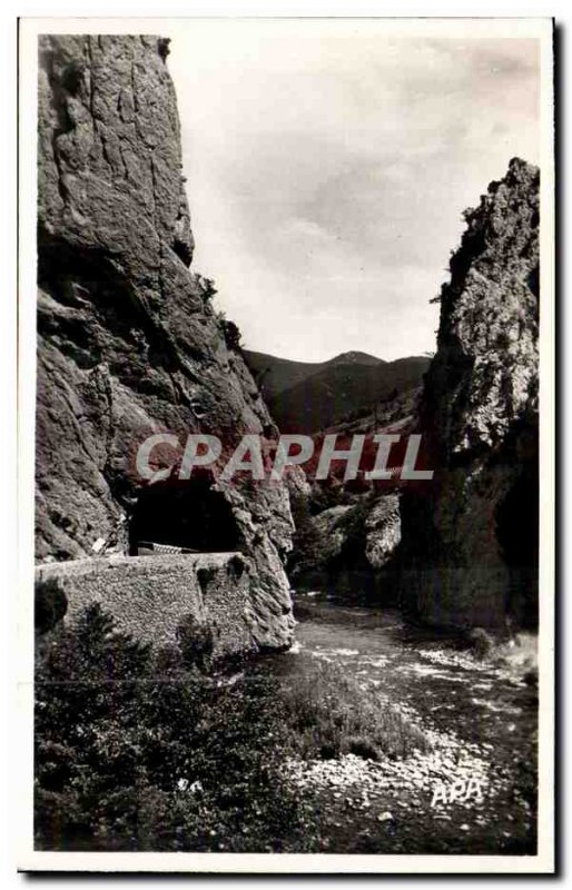 Old Postcard Defile Pierre Lys The cure hole