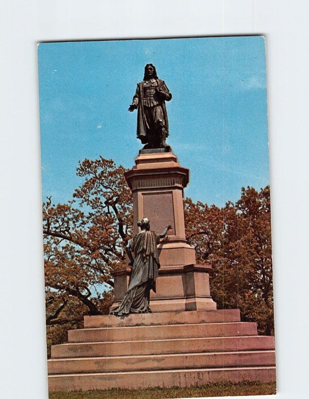 Postcard Roger Williams Statue And The Muse Of History Providence RI USA