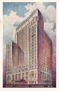 MILWAUKEE WI~MONUMENT-BUILDINGS-HOTEL-FOUNTAIN-~1910s LOT 6 POSTCARDS