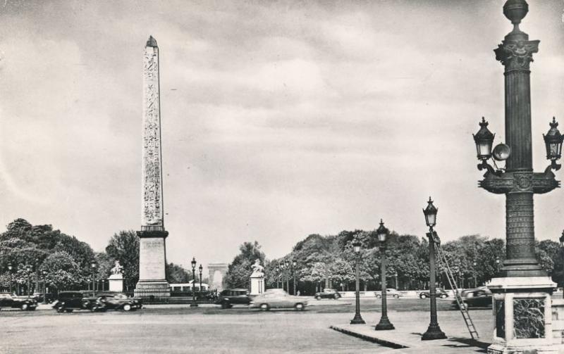 RPPC Obelisk - Place de la Concorde, l'Obelisque - Paris, France - pm 1953