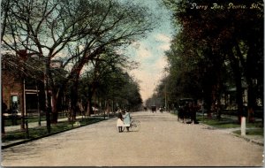 Vtg 1910s Perry Avenue Street View Horse & Carriage Peoria Illinois IL Postcard