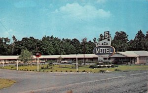 Cordele, GA Georgia  PLAZA MOTEL~Edsel Wade  ROADSIDE  Crisp County  Postcard