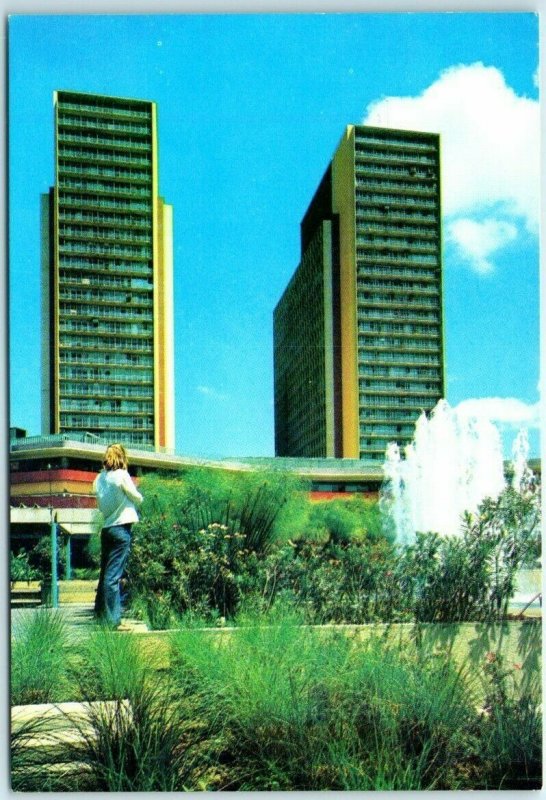 M-36499 Center Simon Bolivar Towers Caracas Venezuela