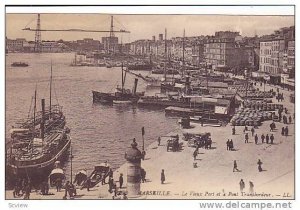 MARSEILLE, Le Vieux Port et e Pont Transbordeur, Provence-Alpes-Cote d'Azur, ...