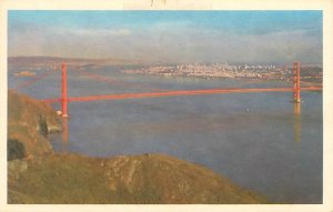 San Francisco CA Golden Gate Bridge White Border Postcard Unused