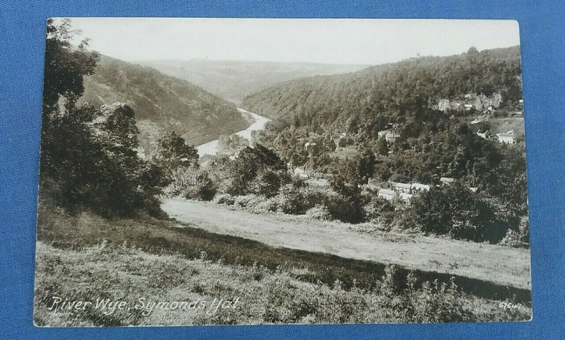 Vintage  Postcard River Wye Symonds Yat Herefordshire   D1