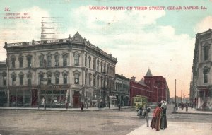 Vintage Postcard 1945 Looking South On Third Street Cedar Rapids Iowa IA