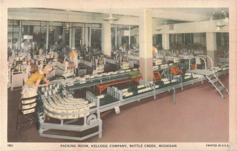 Packing Room Kellogg Company Battle Creek Michigan c.1939 Postcard / 10c1-263