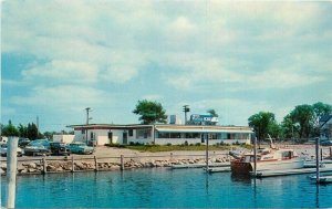 Wickford Rhode Island Marina House 1950s Seaboard Dexter Postcard 21-14025