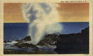 Blow Hole - Honolulu, Hawaii HI