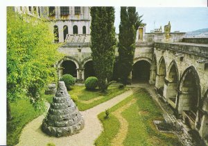 France Postcard - Perigueux - [Dordogne] - La Cour La Cathedrale St Front AB1875