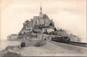 France Mont Saint Michel Vue Prise de la Digue Train Vintage Postcard 04.97