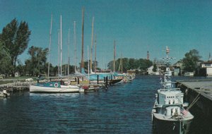 BELLEVILLE, Ontario, Canada, 40-60s; The Belleville Harbour And Yacht Club