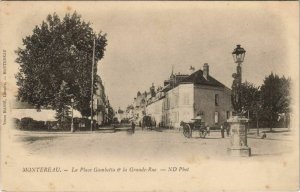 CPA Montereau La Place Gambetta FRANCE (1100790)