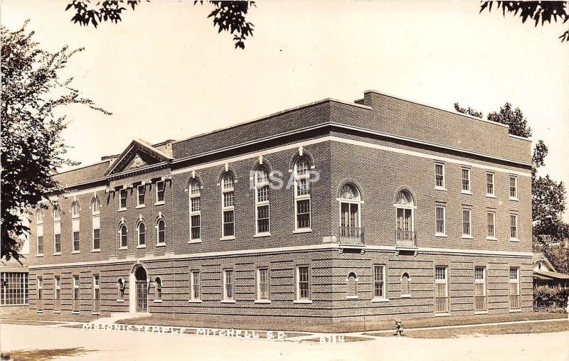 B1/ Mitchell South Dakota SD Postcard Real Photo RPPC c40s Masonic Temple