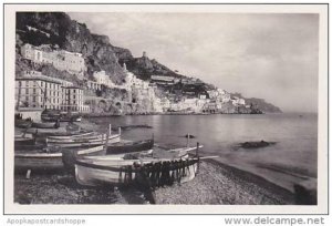 Italy Amalfi Panorama dal Porto