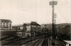 CPA Le CREUSOT - Le Laboratoire Intérieur de l'Usine (386628)