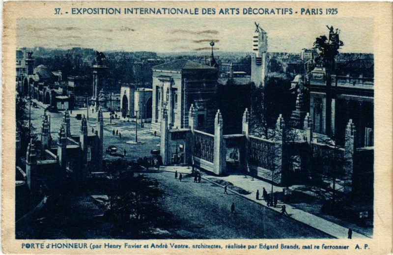 CPA PARIS EXPO 1925 Porte d'Honneur (860122)