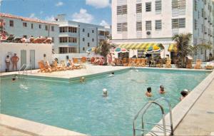 MIAMI BEACH FLORIDA~ATLANTIC TOWERS~HOTEL & CABANA CLUB POOL POSTCARD 1952 PSMK