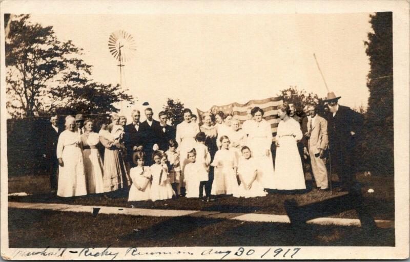 Stronghurst IL~Marshall-Richey Reunion~Toddlers to White Beard~US Flag~1917 RPPC 