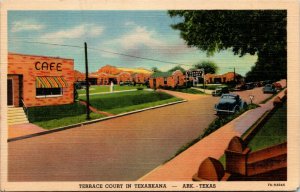 Postcard TX Texarkana Terrace Court Highways 67 & 82 Café, Old Cars 1940s A19