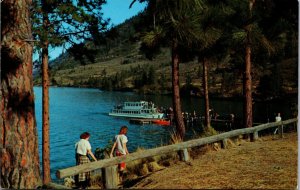 USA Lady On The Lake Lake Chelan State Park Washington Chrome Postcard 09.98