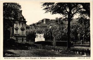 CPA RIVE-de-GIER - Caisse d'épargne et Monument aux Morts (510289)