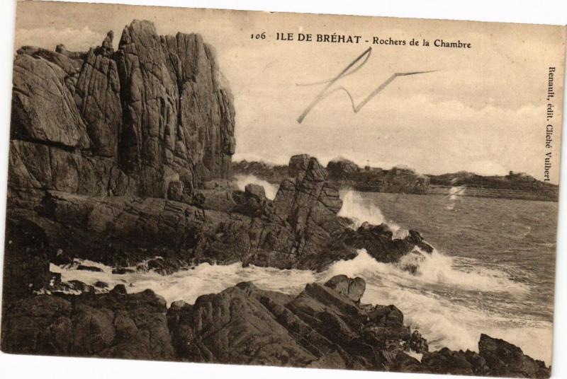 CPA Ile de BRÉHAT-Rochers de la Chambre (230439)