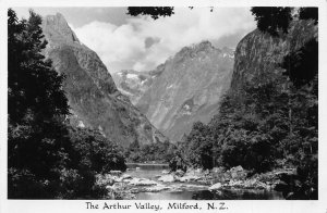 MILFORD NEW ZEALAND-THE ARTHUR VALLEY~1960s PHOTO POSTCARD*