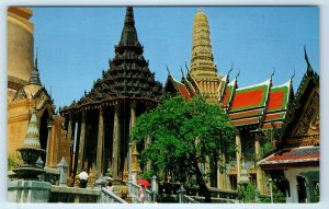 Inside grounds of Wat Phra Keo Emerald Buddha Temple BANGKOK THAILAND Postcard
