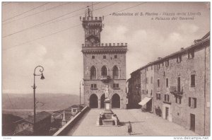 SAN MARINO , 00-10s ; Piazza della Liberta e Palazzo del Governo