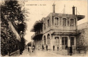 CPA Courbevoie La Gare (1314351)